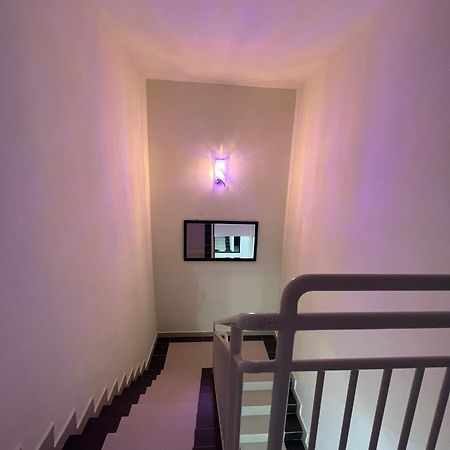 Noor Homestay Paddy View Kangar Exteriör bild