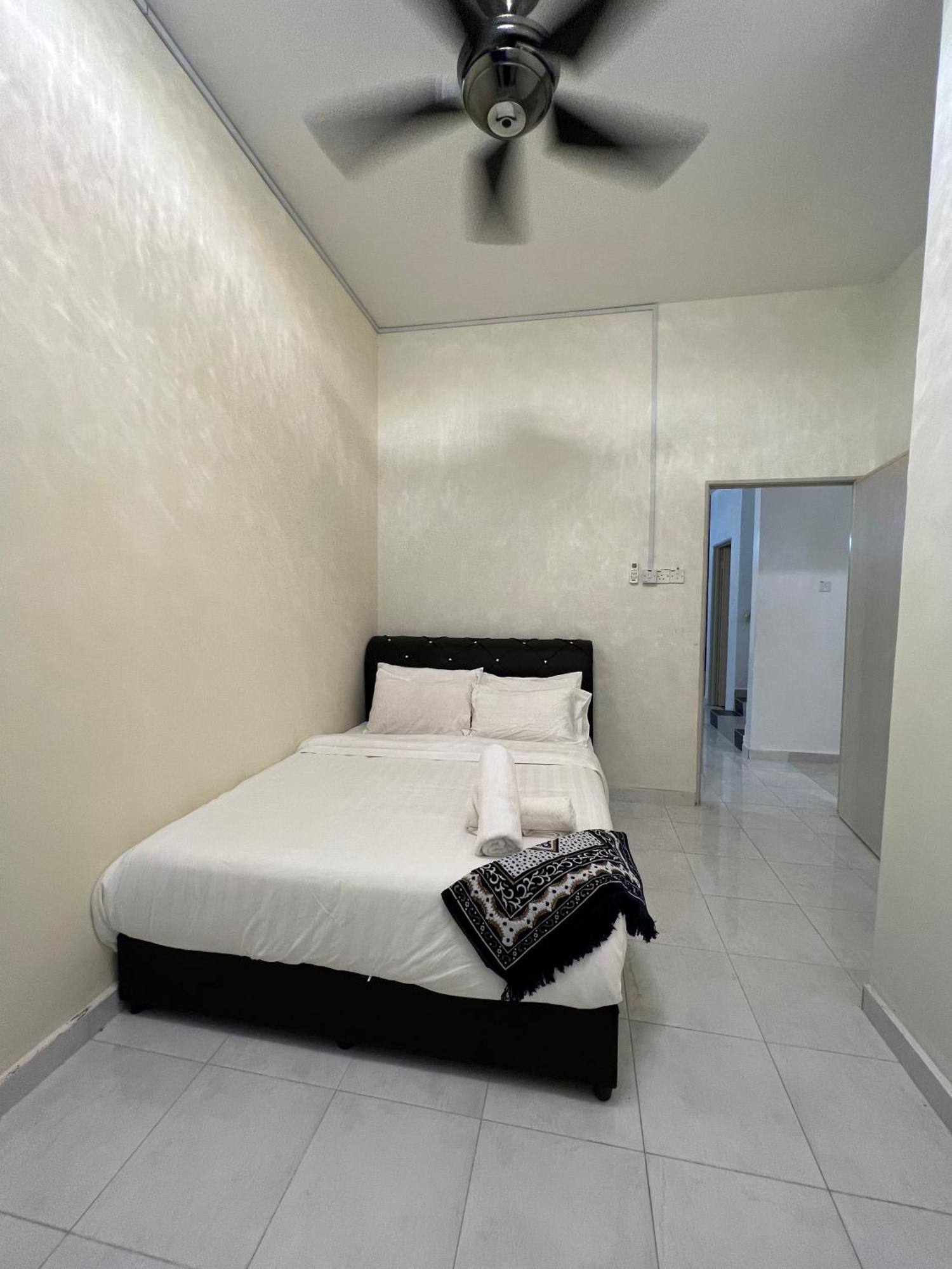 Noor Homestay Paddy View Kangar Exteriör bild